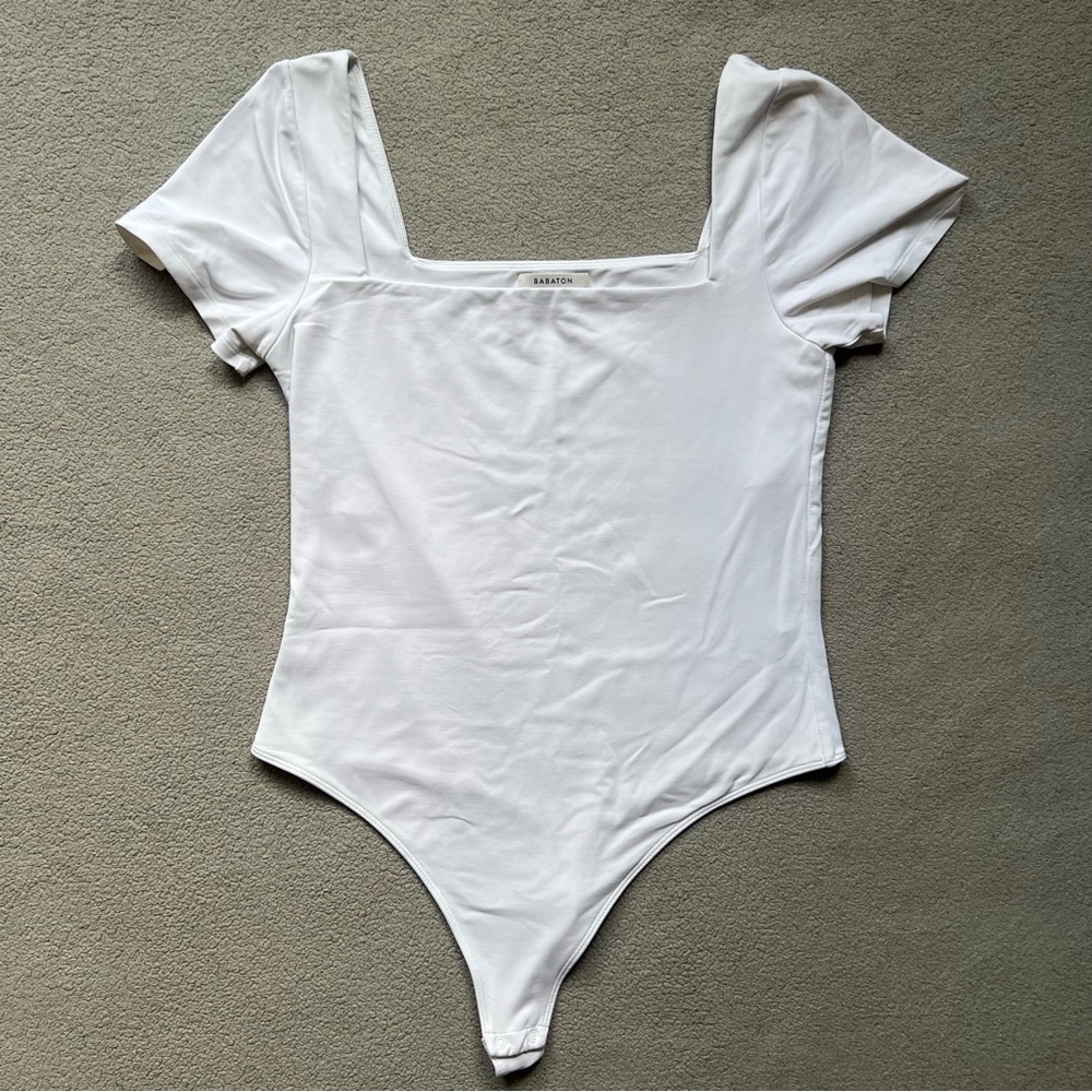 Aritzia Babaton Contour Square Neck Bodysuit